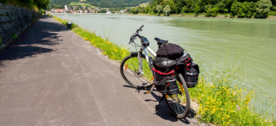 Le camping Le Renom dans l’Ain propose des conseils personnalisés pour organiser votre séjour à vélo