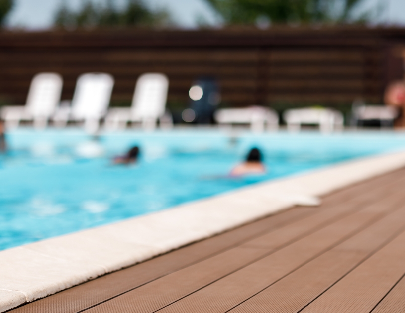 = Piscine du camping Le Renom à Vonnas près de Bourg-en-Bresse