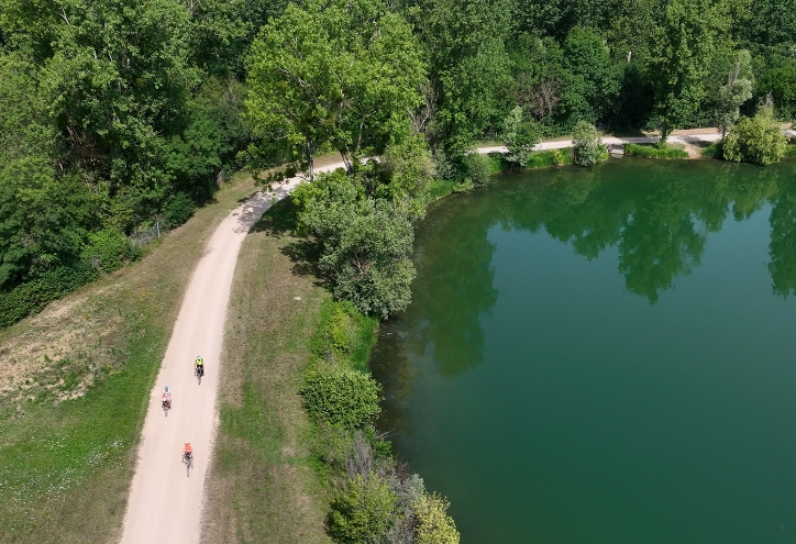 La voie verte, itinéraire à vélo le long de la Saône